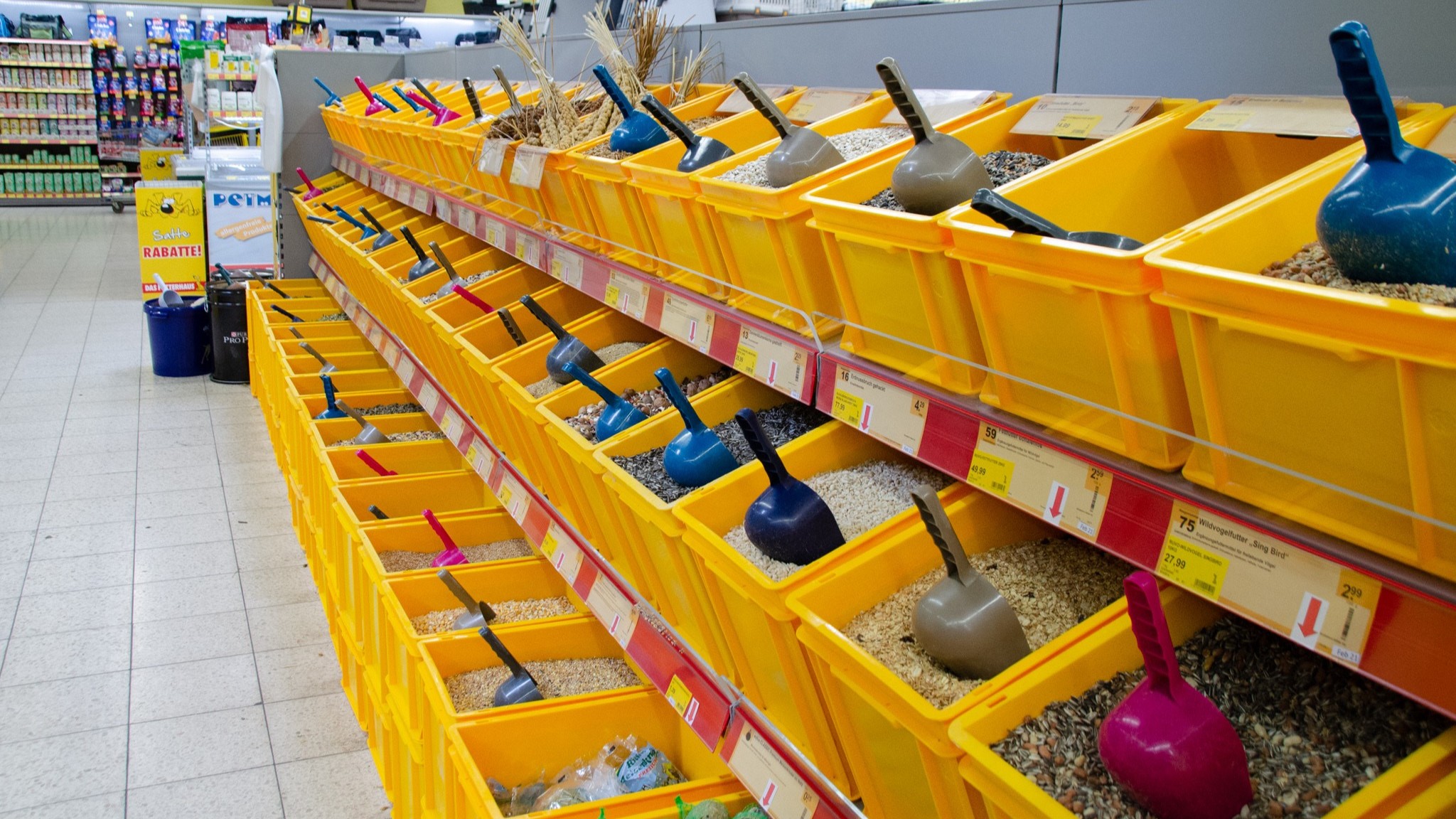 DAS-FUTTERHAUS-Dueren-Sortiment1