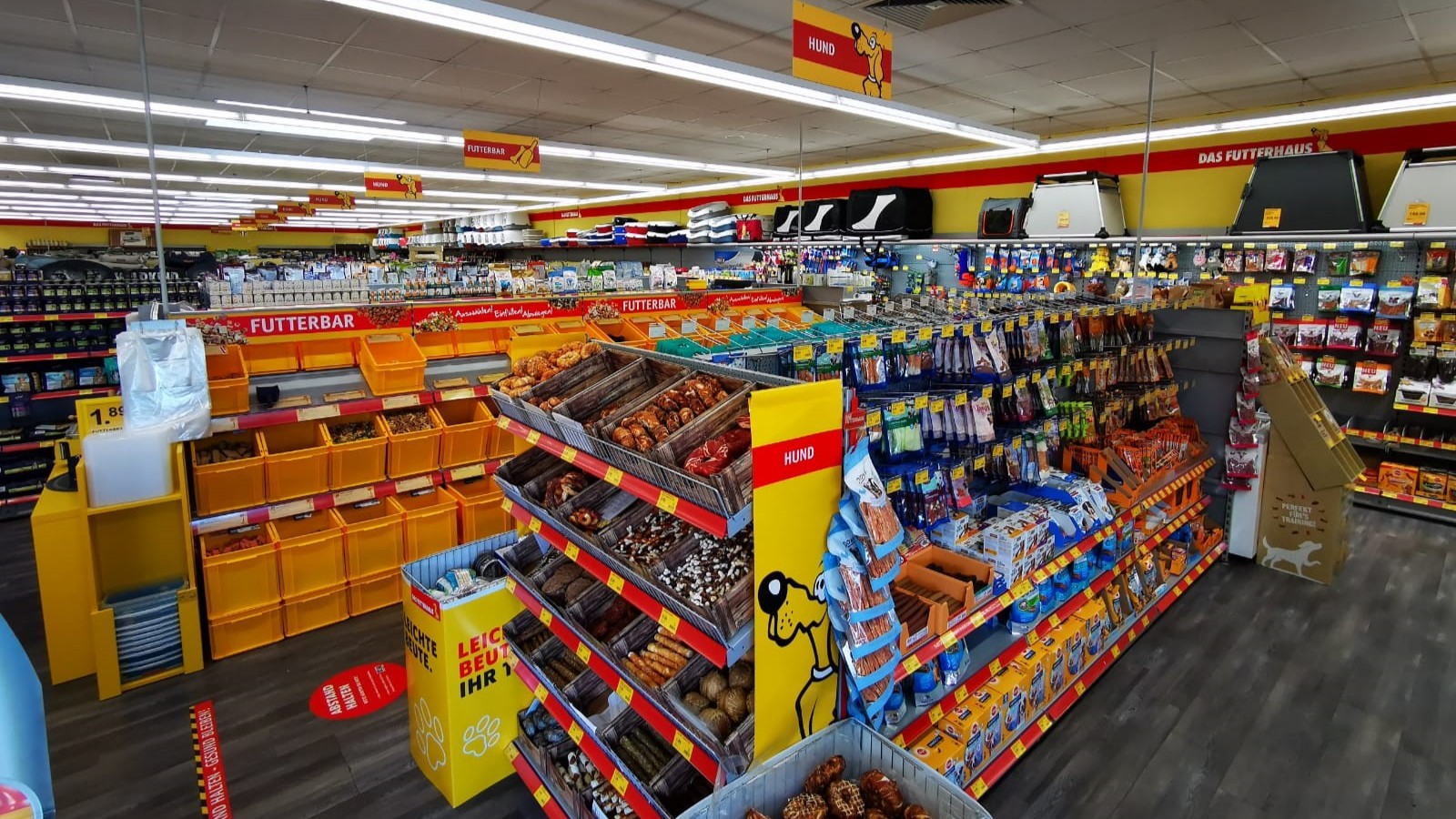DAS-FUTTERHAUS-Kelheim-Sortiment1